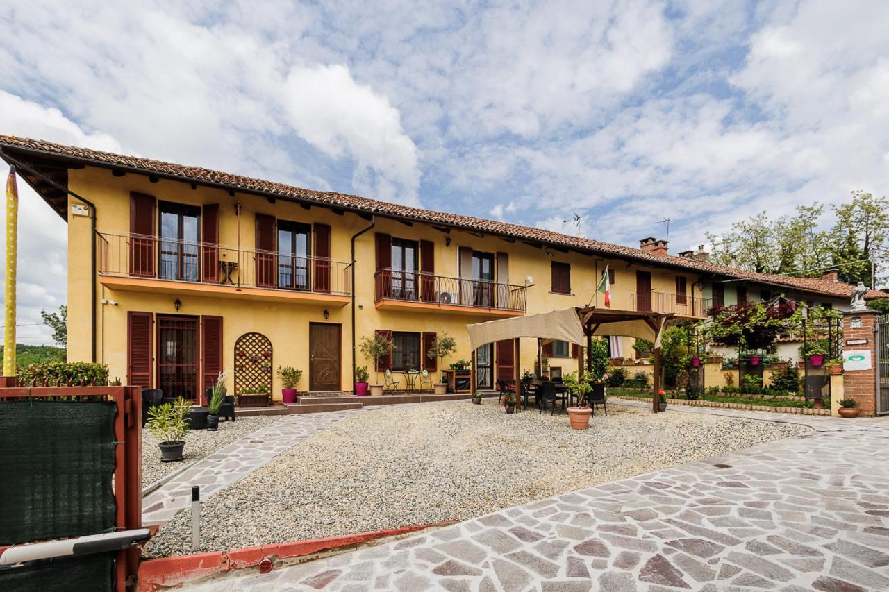 La Valle B&B Άστι Εξωτερικό φωτογραφία